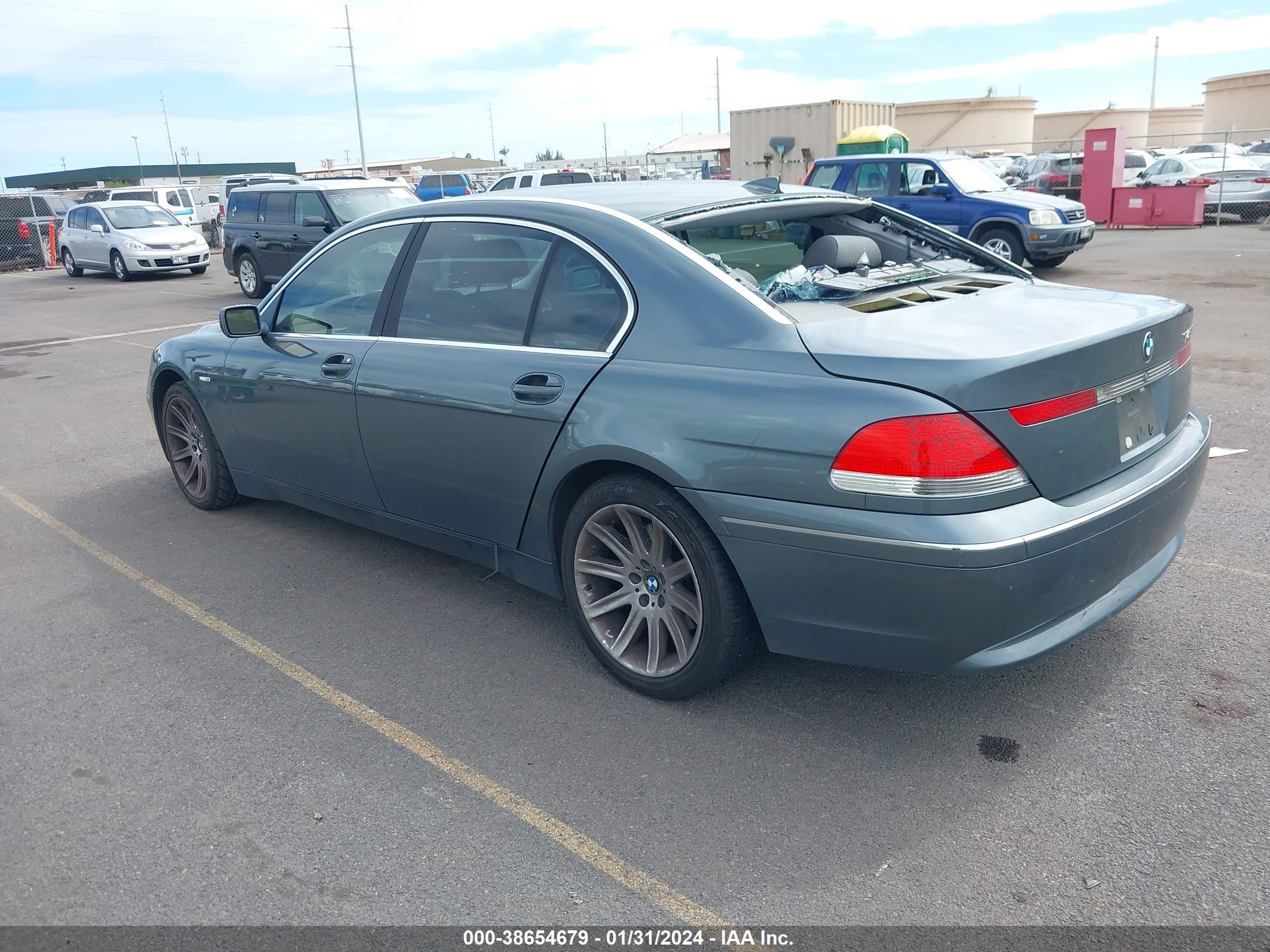 Photo 2 VIN: WBAGN63462DR05627 - BMW 7ER 