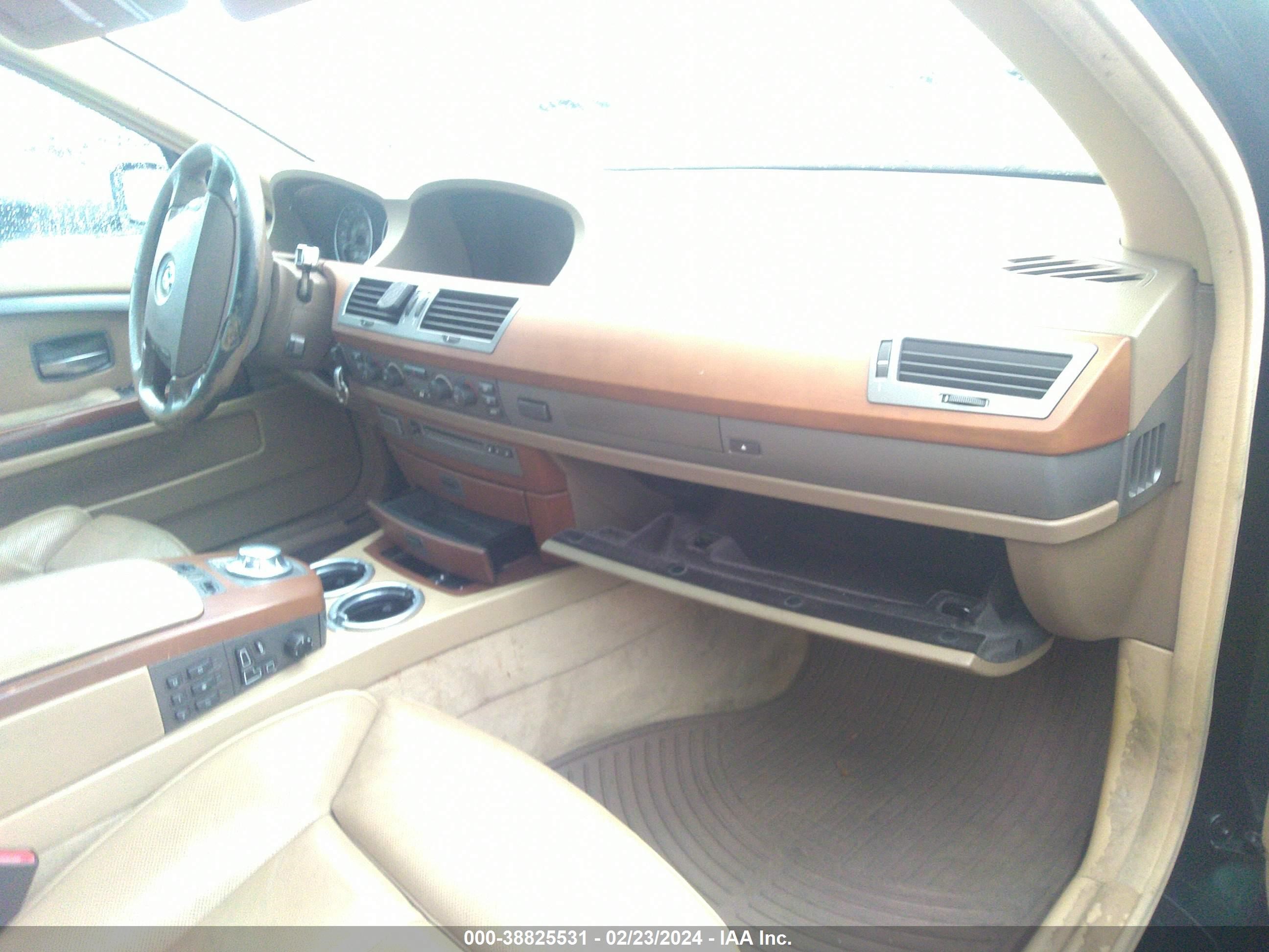 Photo 4 VIN: WBAGN63493DR13948 - BMW 7ER 