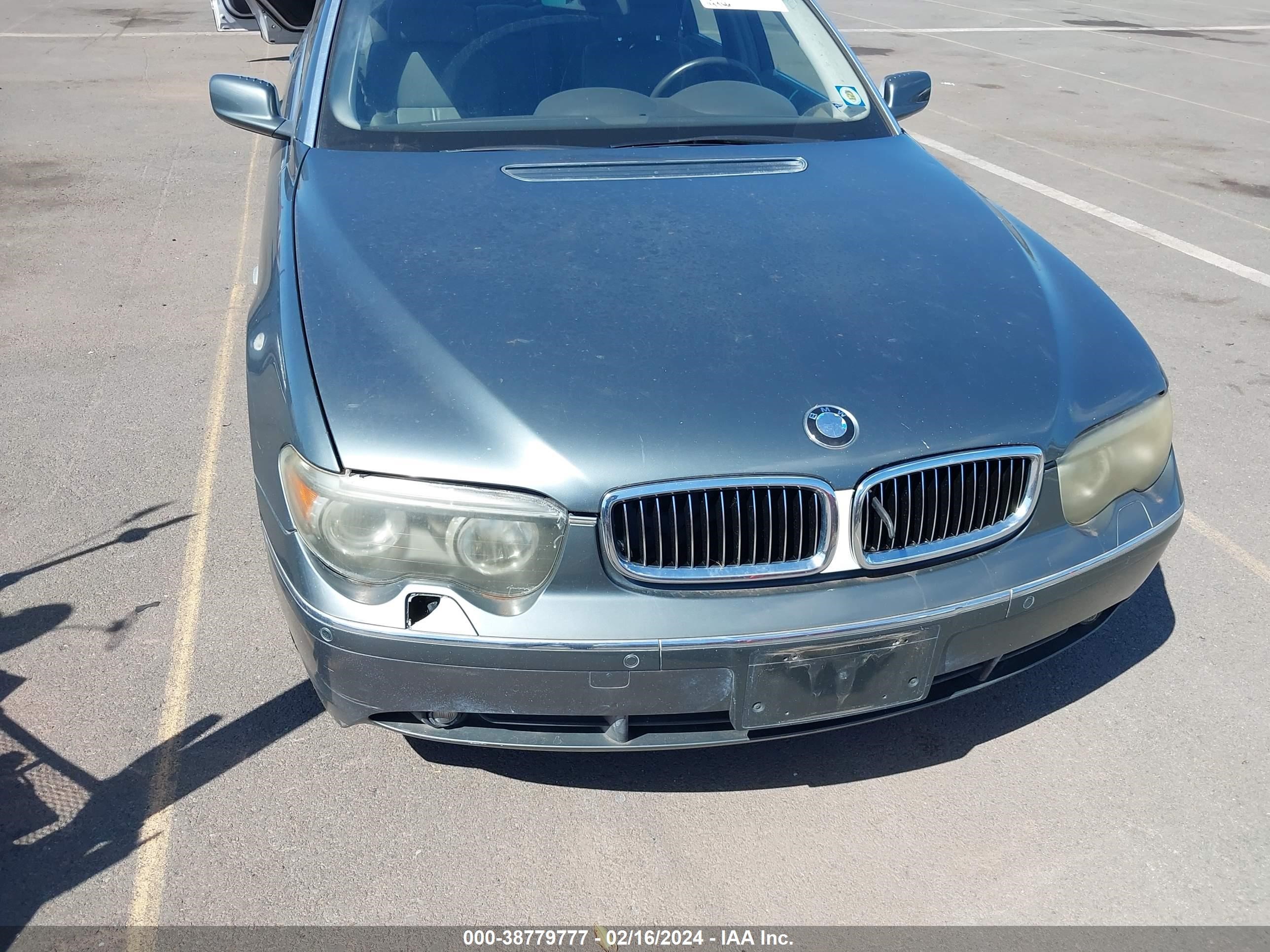 Photo 5 VIN: WBAGN634X2DR00589 - BMW 7ER 