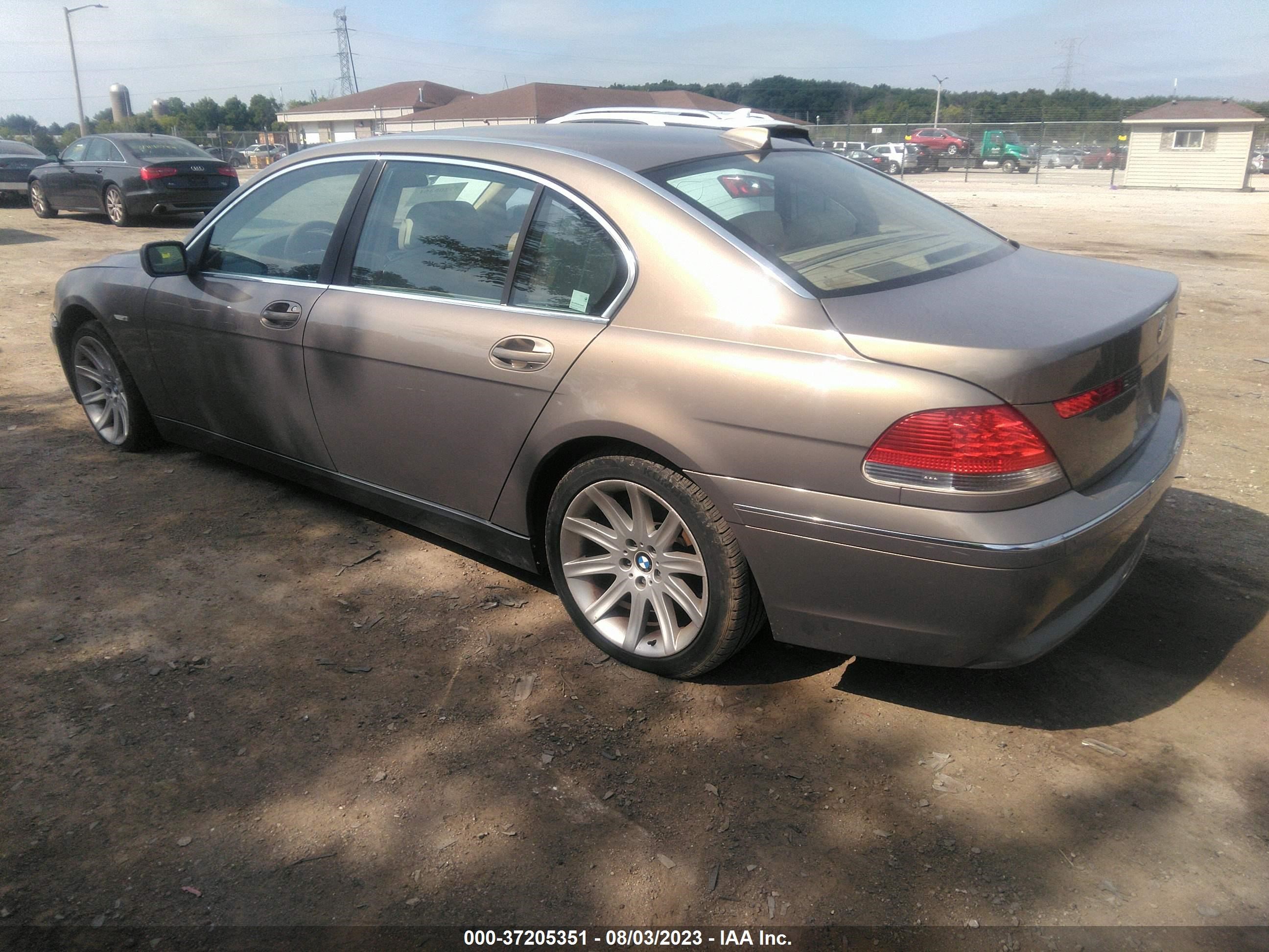 Photo 2 VIN: WBAGN63514DS54659 - BMW 7ER 