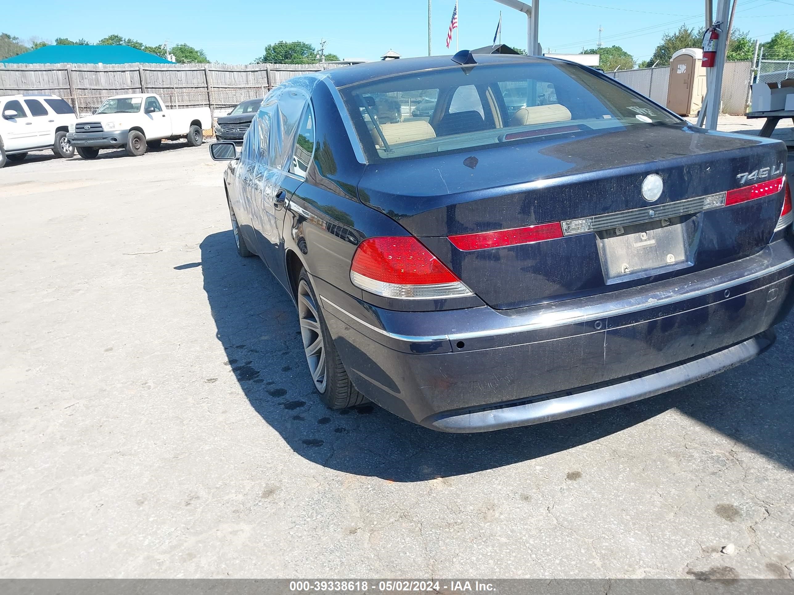 Photo 2 VIN: WBAGN63514DS54810 - BMW 7ER 