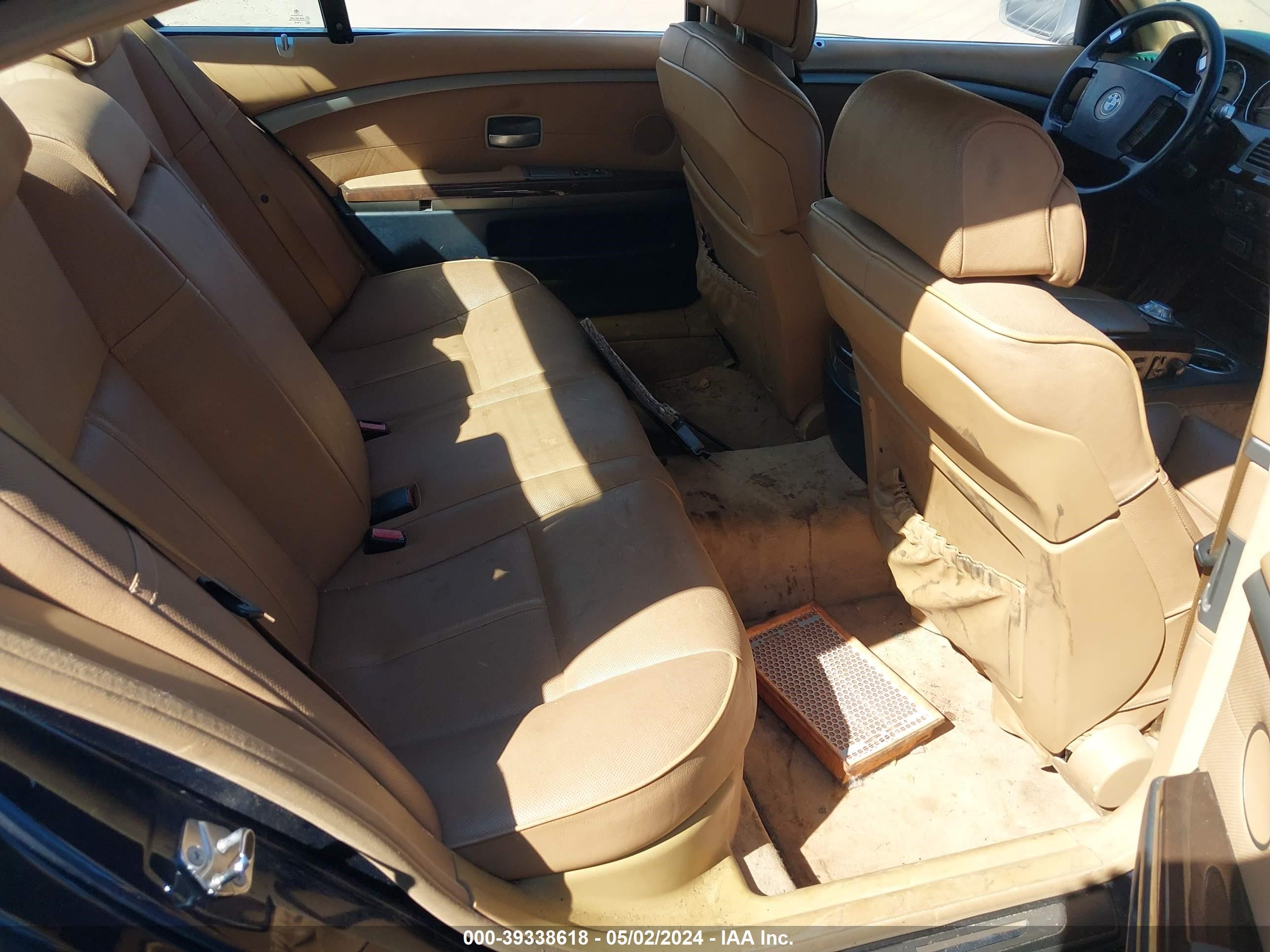 Photo 7 VIN: WBAGN63514DS54810 - BMW 7ER 