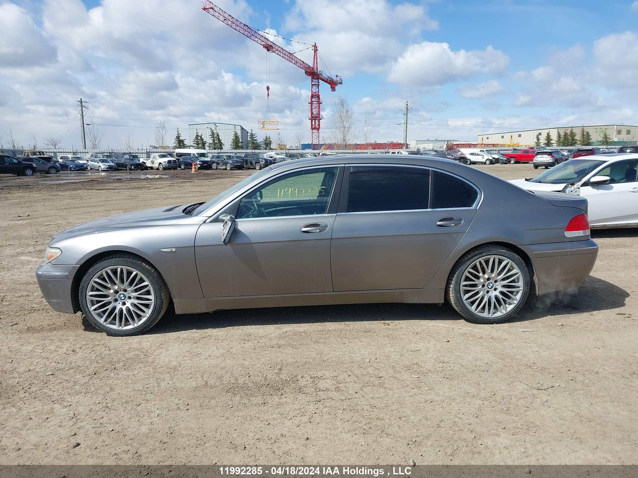 Photo 13 VIN: WBAGN63514DS55133 - BMW 7ER 