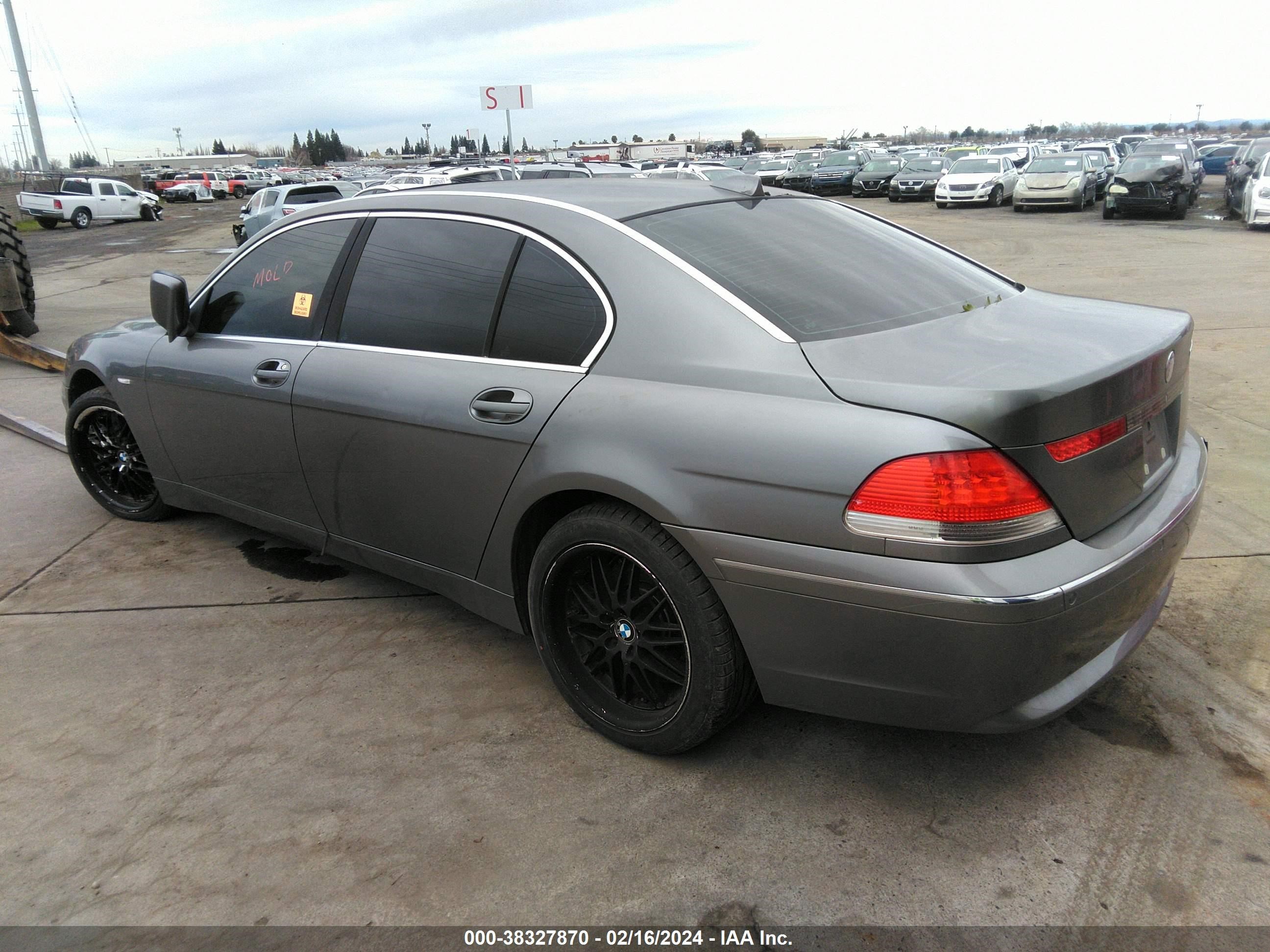 Photo 2 VIN: WBAGN63544DS52940 - BMW 7ER 