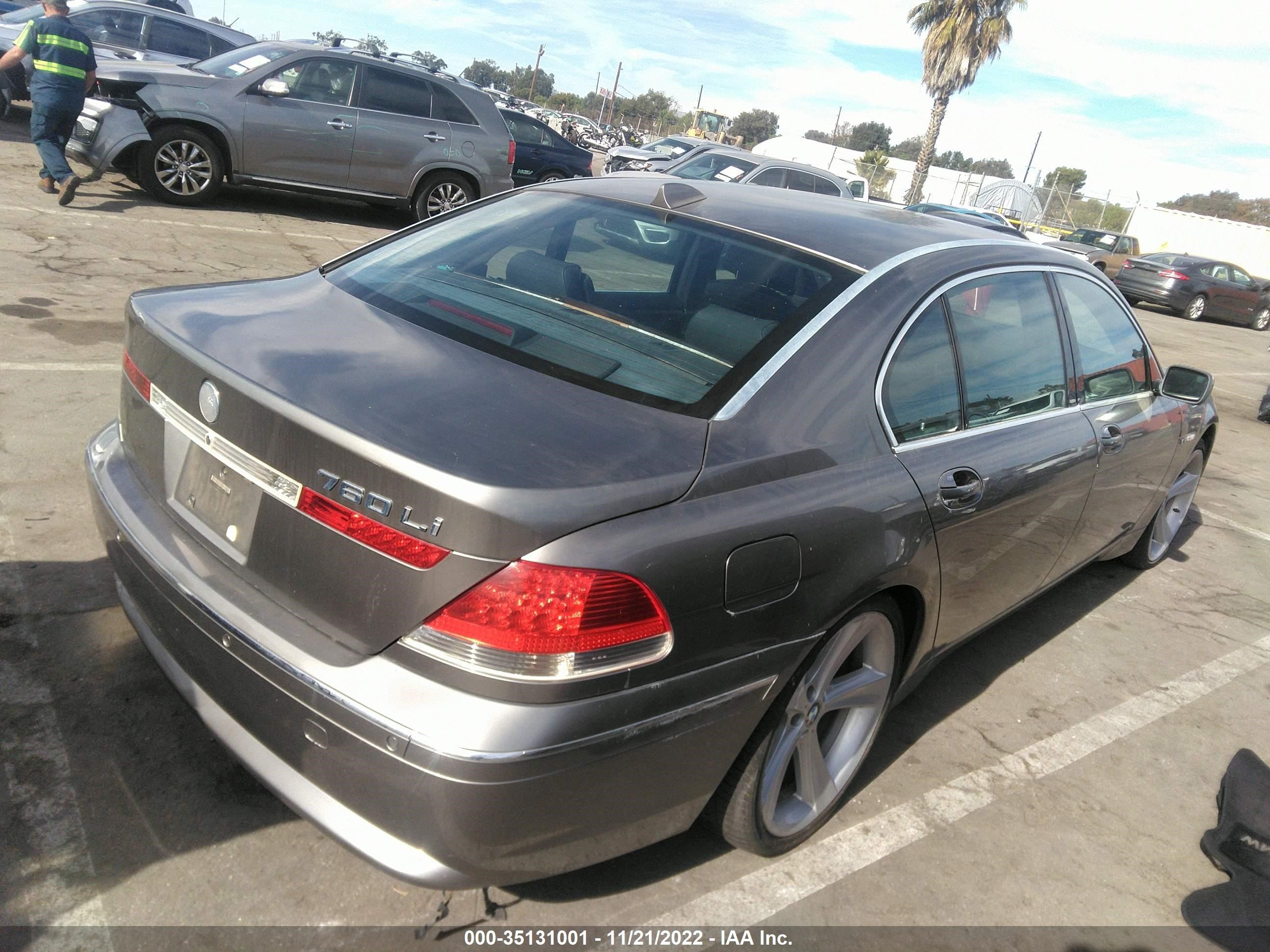 Photo 3 VIN: WBAGN83484DK10953 - BMW 7ER 