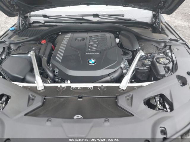 Photo 9 VIN: WBAGV4C02RCP31136 - BMW 840I 