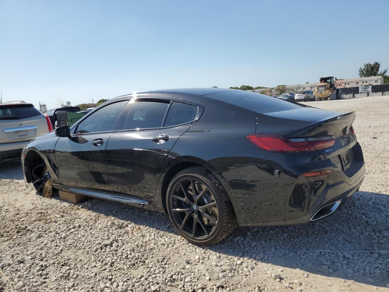 Photo 1 VIN: WBAGV4C03RCR02184 - BMW 8ER 