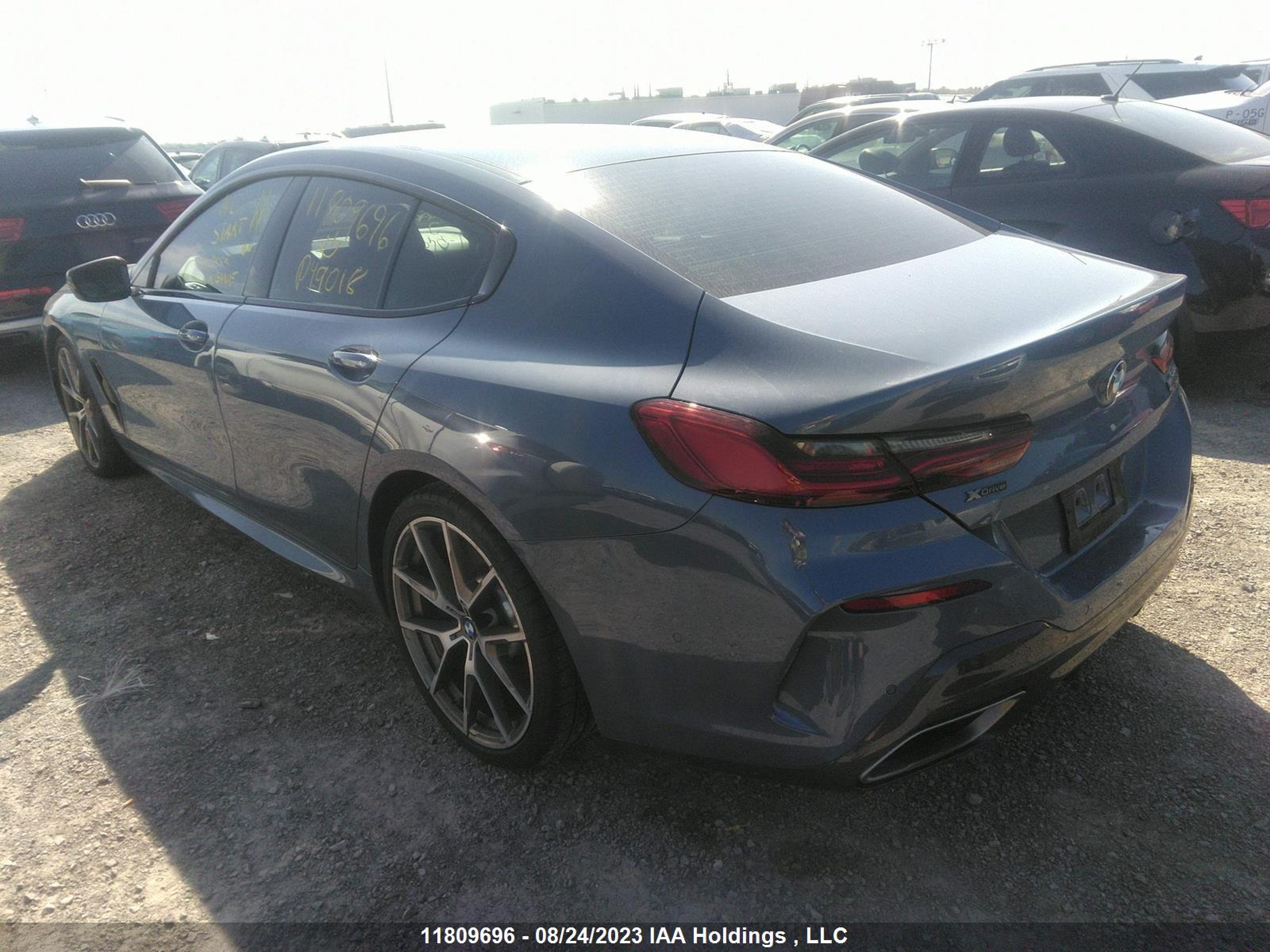 Photo 2 VIN: WBAGV8C03LBP49018 - BMW 8ER 