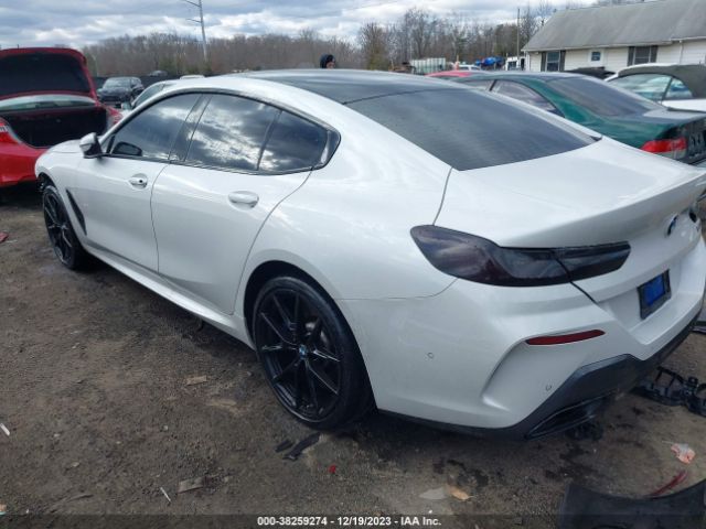 Photo 2 VIN: WBAGV8C05NCJ17988 - BMW M850I GTAN COUPE 