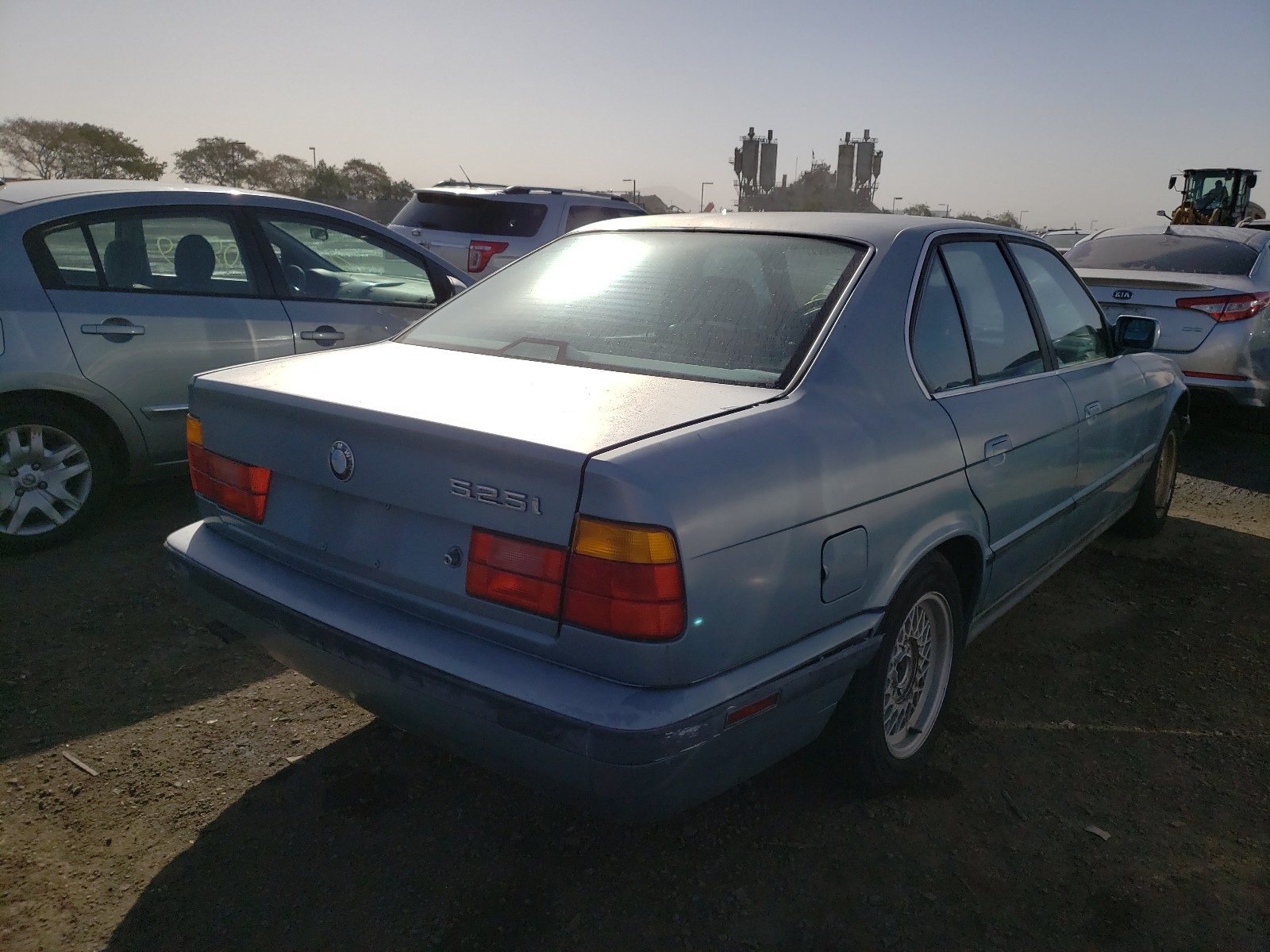 Photo 3 VIN: WBAHC2300K2085461 - BMW 525 I AUTO 