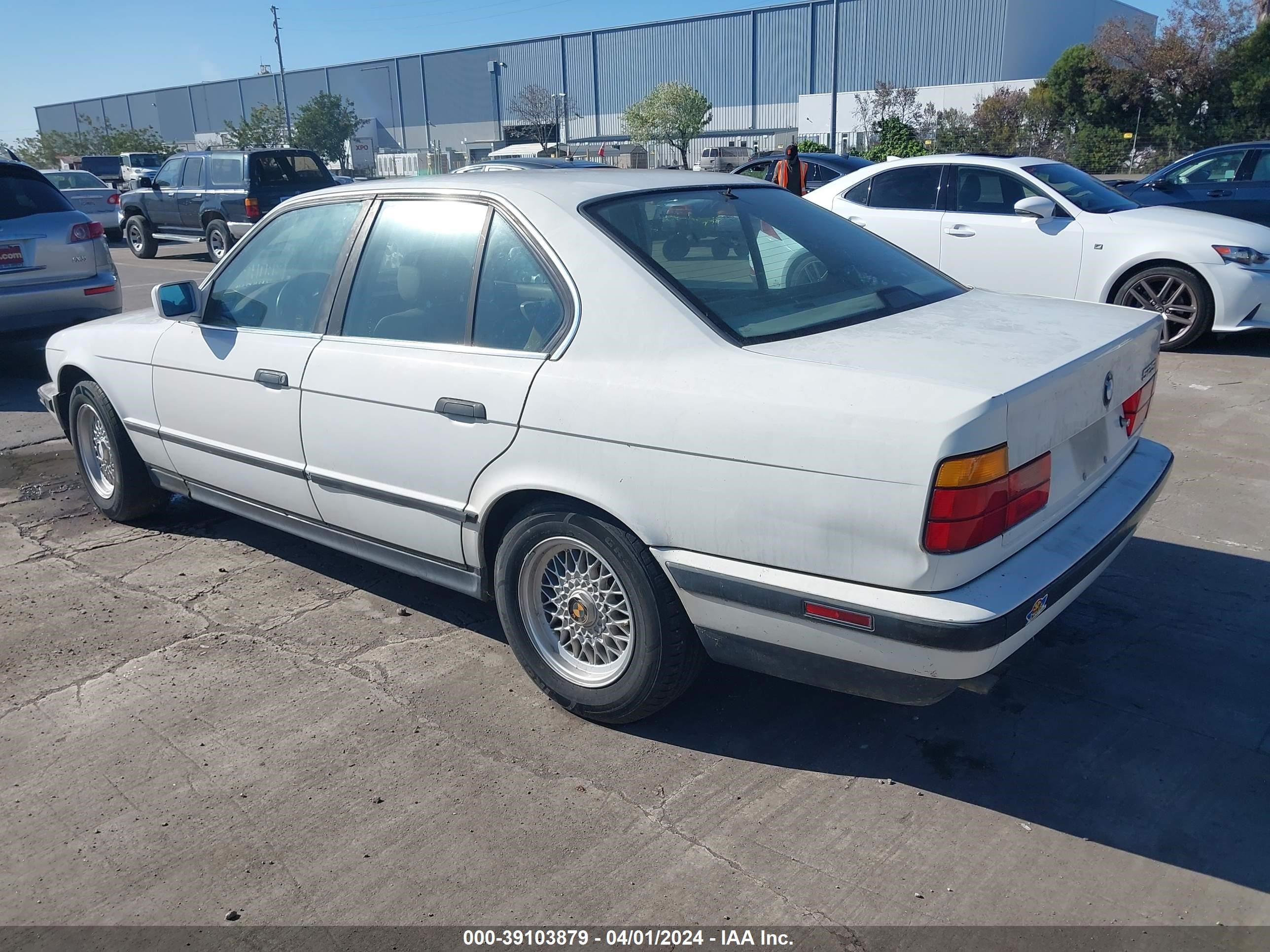 Photo 2 VIN: WBAHD6312NBJ69329 - BMW 5ER 