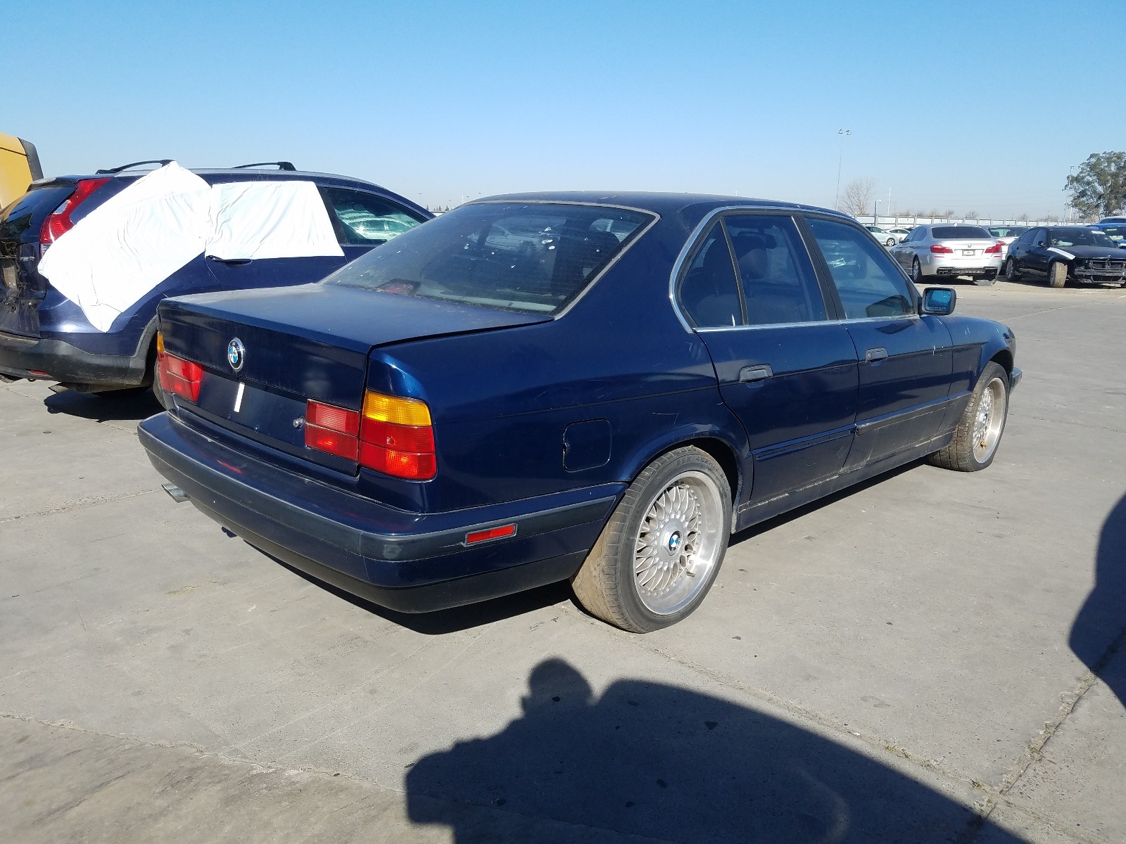 Photo 3 VIN: WBAHD6320RGK42599 - BMW 525 I AUTO 