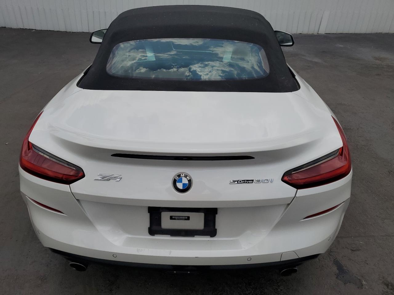 Photo 5 VIN: WBAHF3C02NWX38043 - BMW Z4 