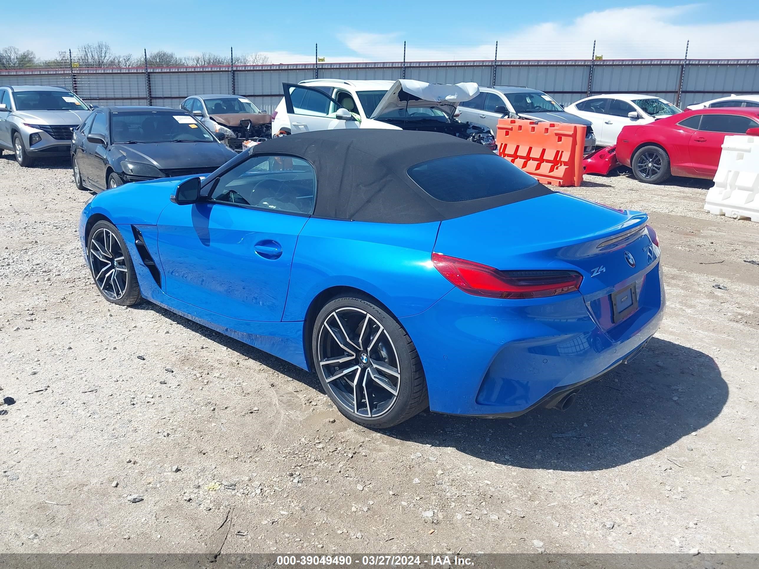 Photo 2 VIN: WBAHF3C52KWW22459 - BMW Z4 