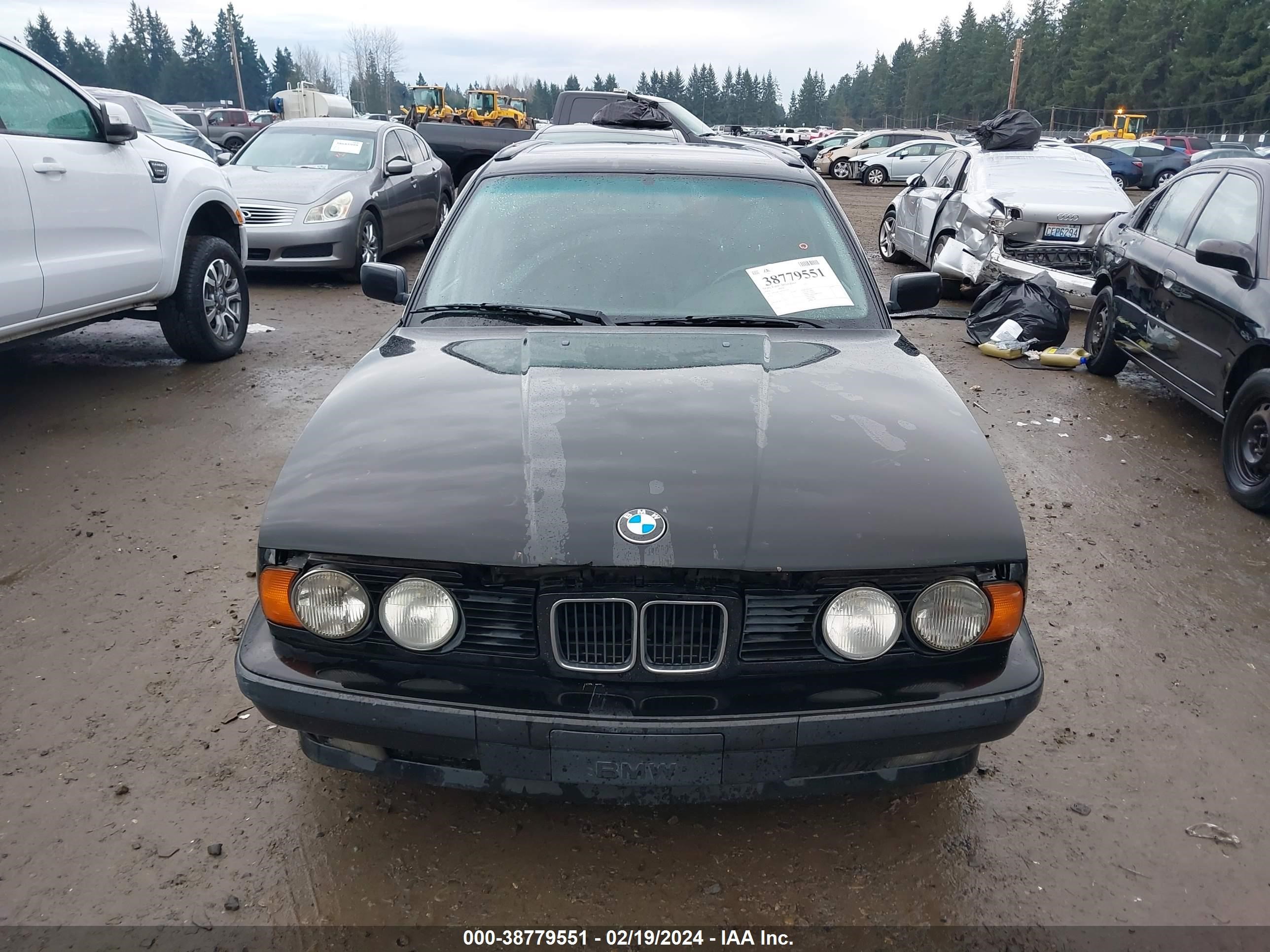 Photo 11 VIN: WBAHJ6316PGD23039 - BMW 5ER 