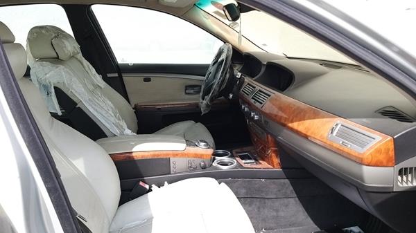 Photo 21 VIN: WBAHL83526DT04817 - BMW 750 I 