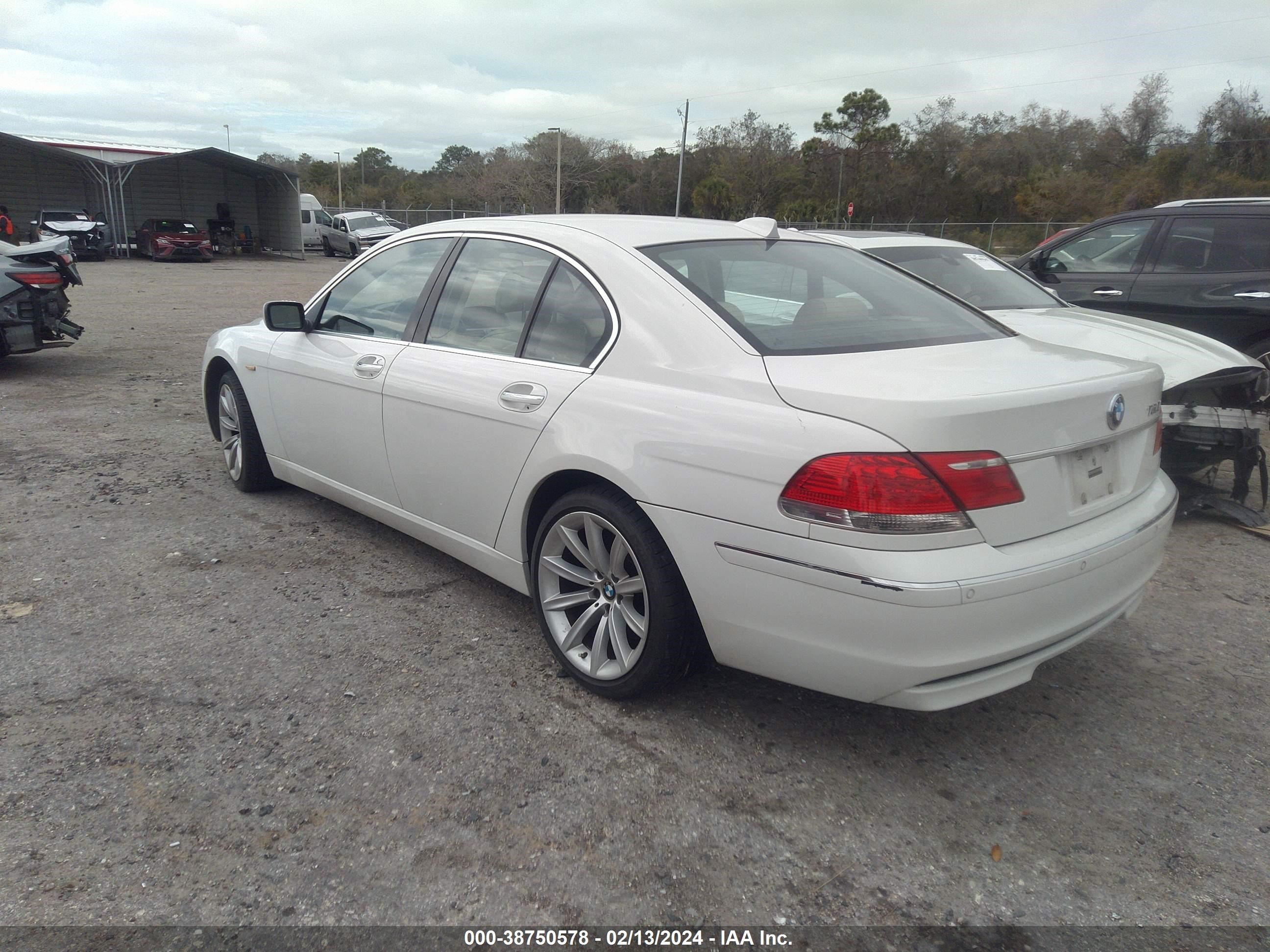 Photo 2 VIN: WBAHL83568DT13880 - BMW 7ER 