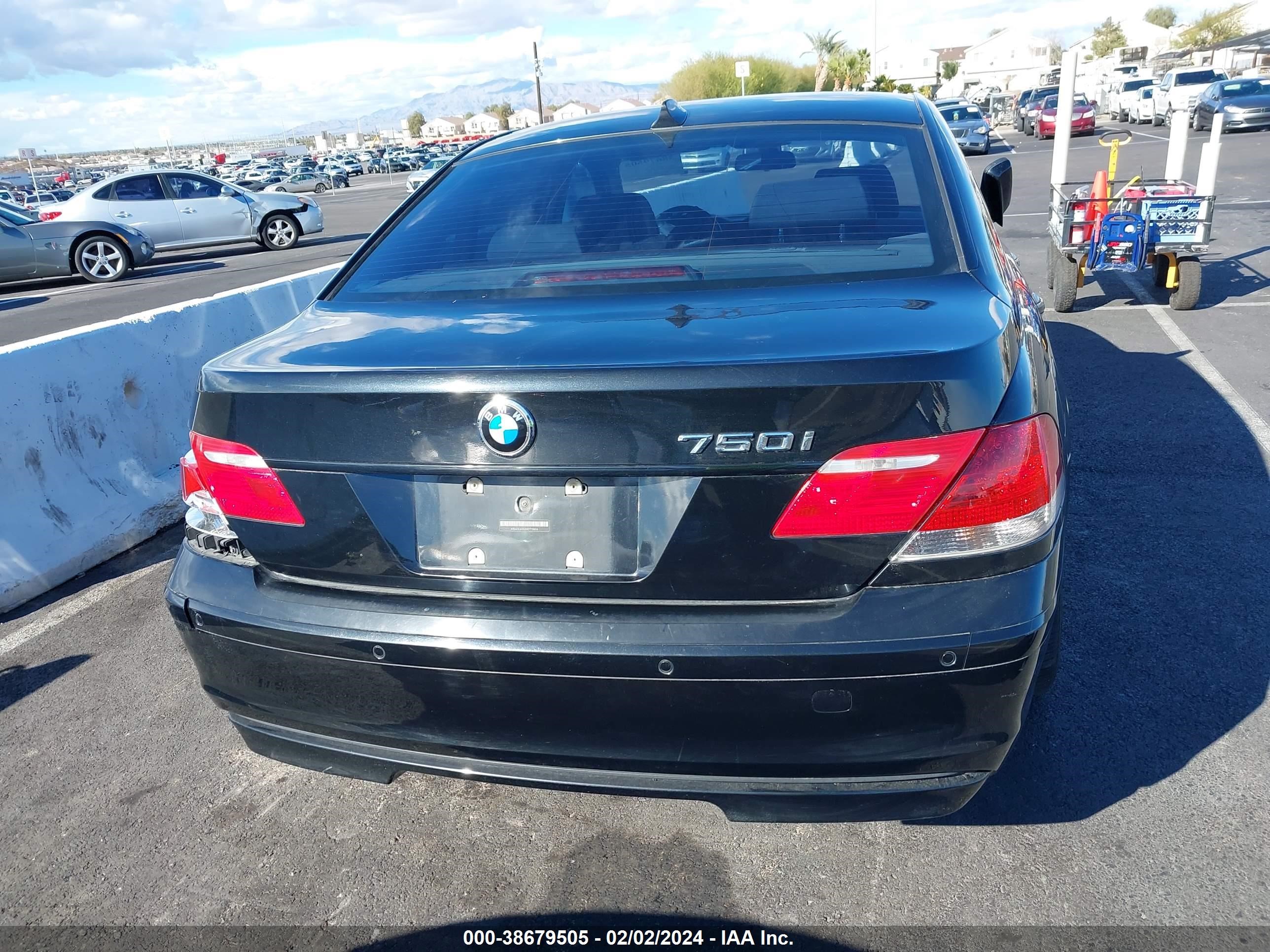 Photo 16 VIN: WBAHL835X8DT13834 - BMW 7ER 