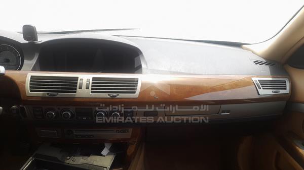 Photo 16 VIN: WBAHN21057DS94638 - BMW 730 