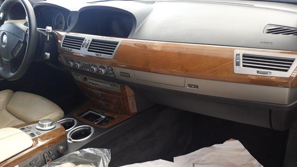 Photo 27 VIN: WBAHN61068DT58453 - BMW 740 LI 