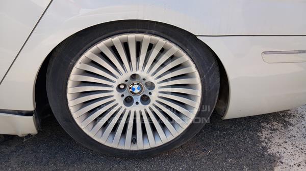 Photo 29 VIN: WBAHN61068DU04010 - BMW 740 LI 