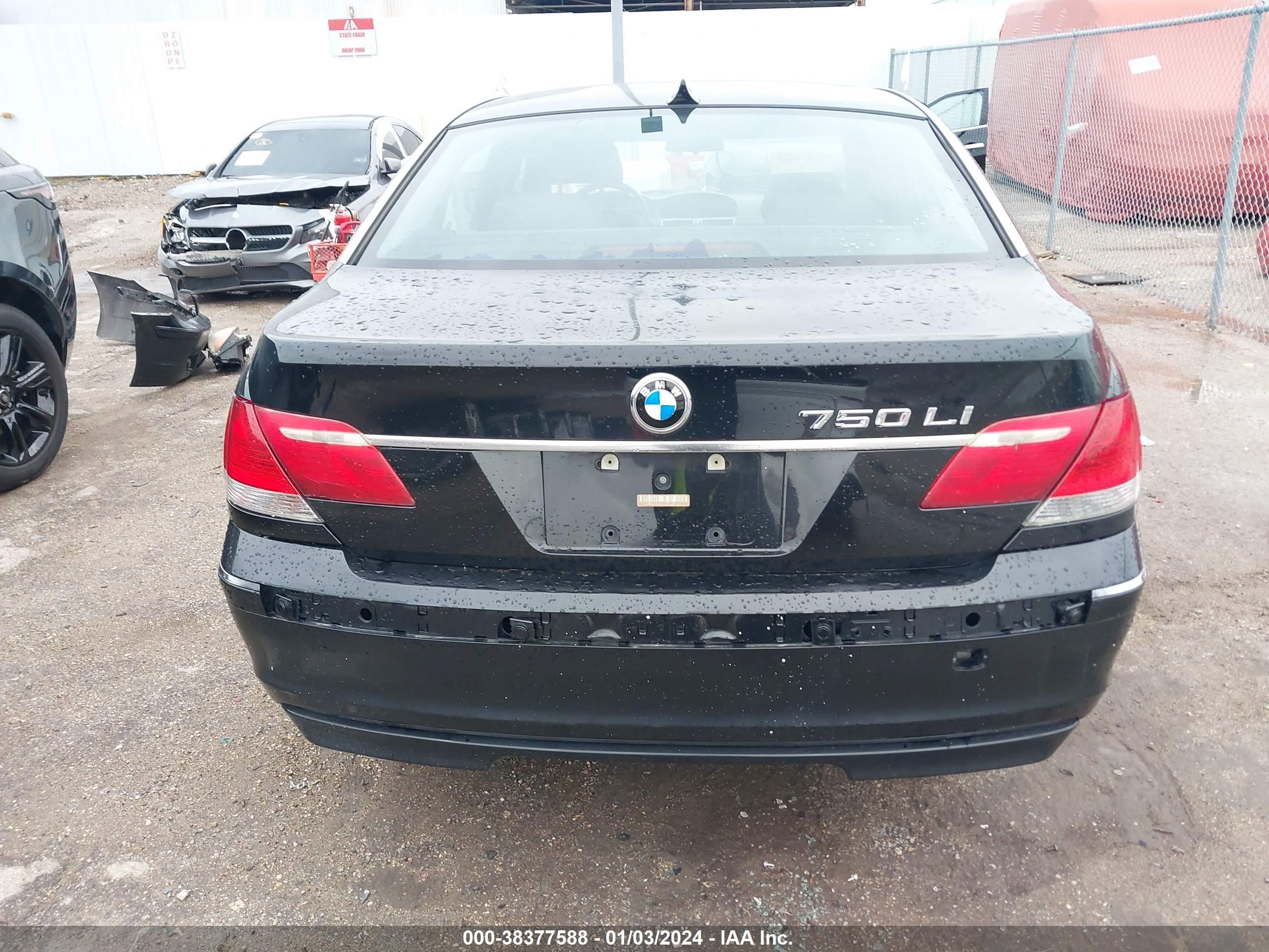 Photo 16 VIN: WBAHN83506DT32352 - BMW 7ER 