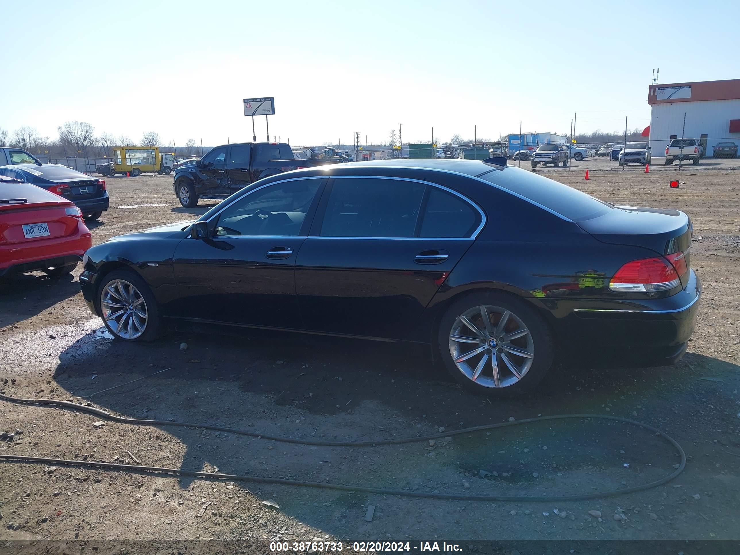 Photo 13 VIN: WBAHN83507DT65790 - BMW 7ER 