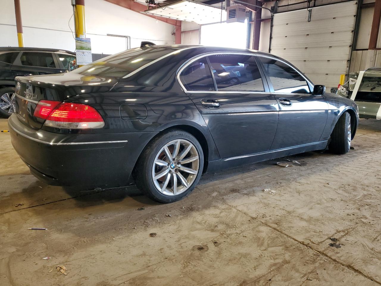 Photo 2 VIN: WBAHN83507DT74005 - BMW 7ER 