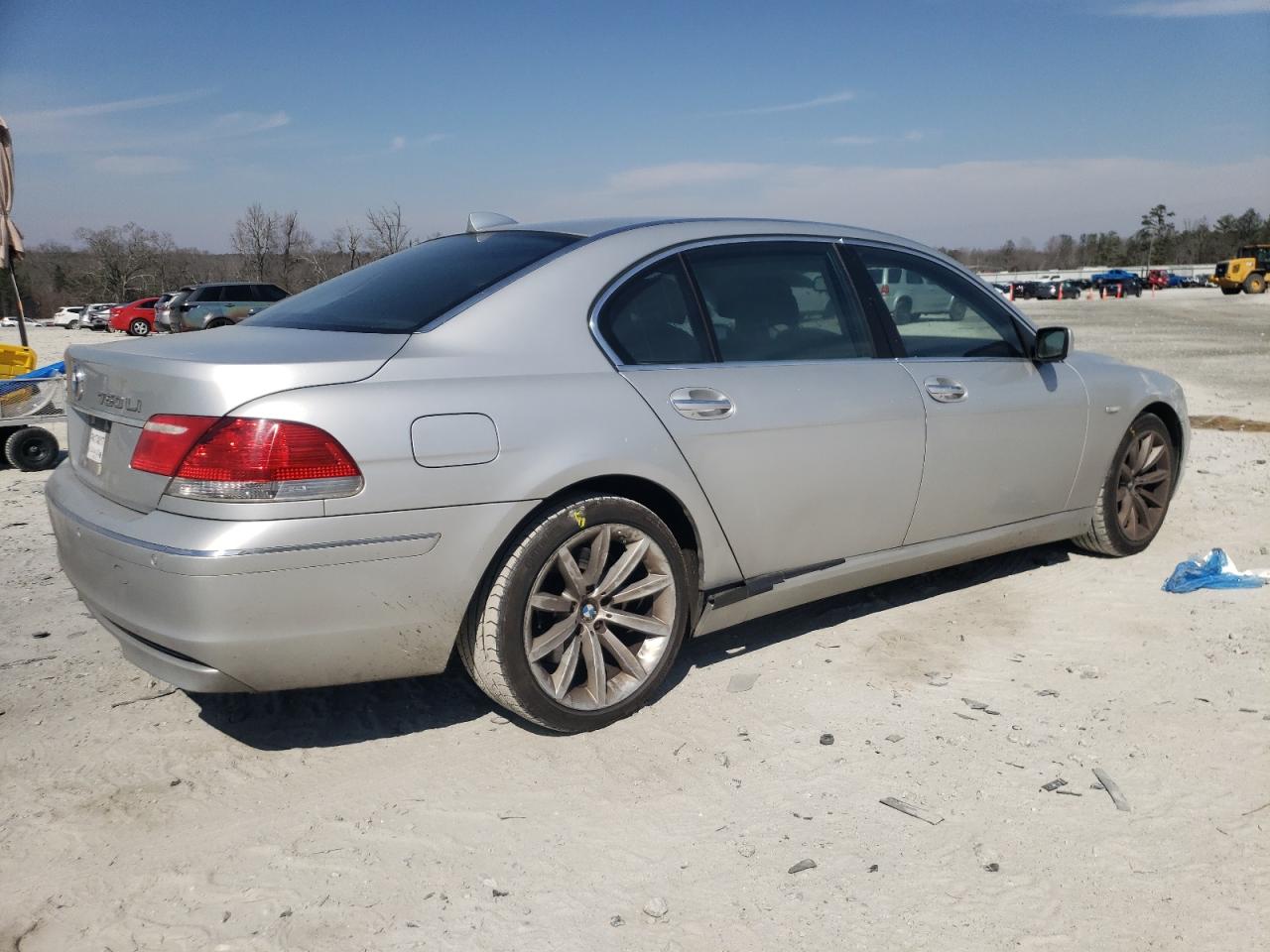 Photo 2 VIN: WBAHN83537DT76489 - BMW 7 SERIES 