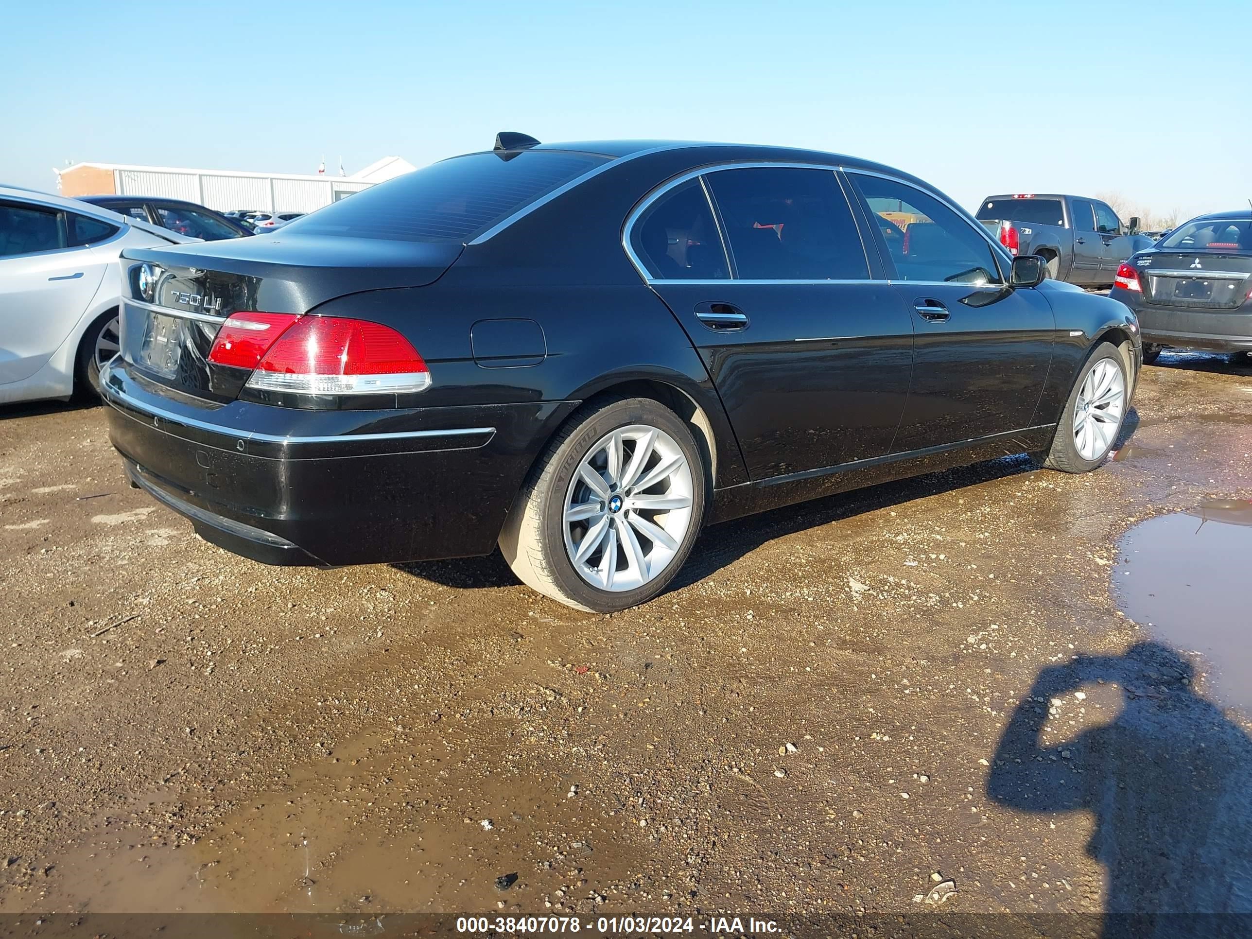 Photo 2 VIN: WBAHN83548DT87387 - BMW 7ER 