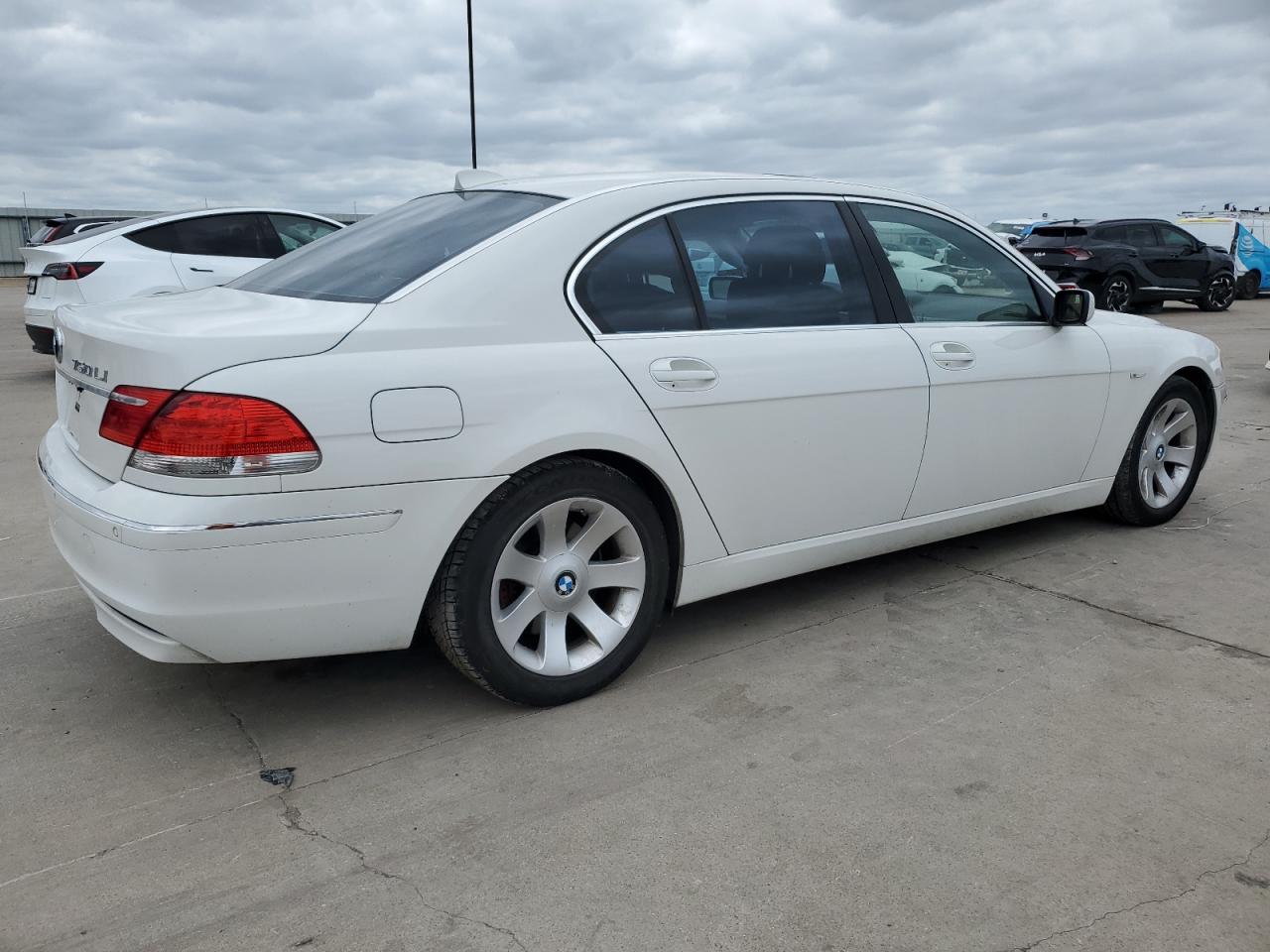 Photo 2 VIN: WBAHN83558DT79380 - BMW 7ER 