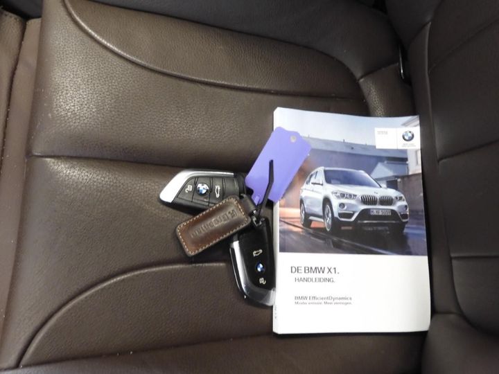 Photo 15 VIN: WBAHS110705J24994 - BMW X1 