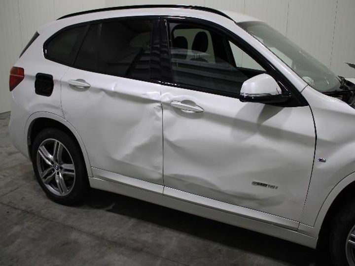 Photo 6 VIN: WBAHS110905J84081 - BMW X1 SUV 