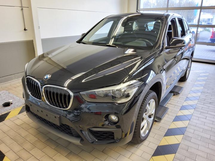 Photo 1 VIN: WBAHS910303F10986 - BMW X1 