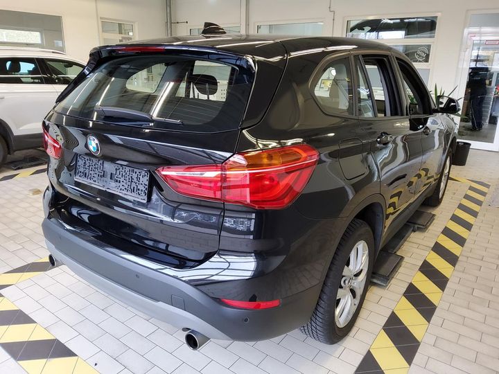 Photo 3 VIN: WBAHS910303F10986 - BMW X1 