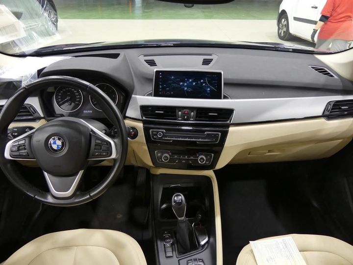 Photo 8 VIN: WBAHT510105J69773 - BMW X1 