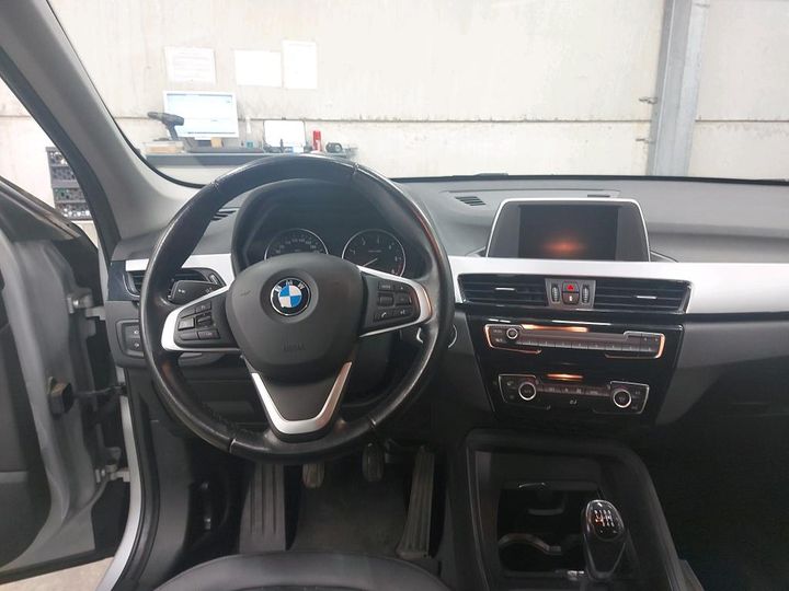 Photo 11 VIN: WBAHT510505F34426 - BMW X1 