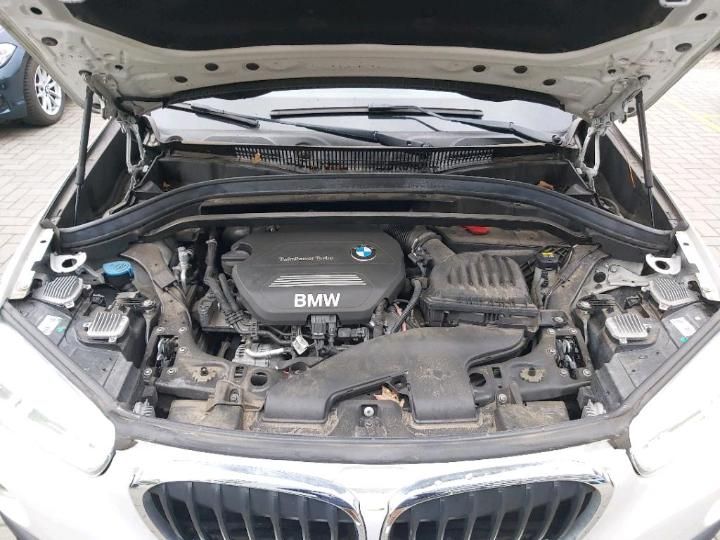 Photo 10 VIN: WBAHT510505J67590 - BMW X1 