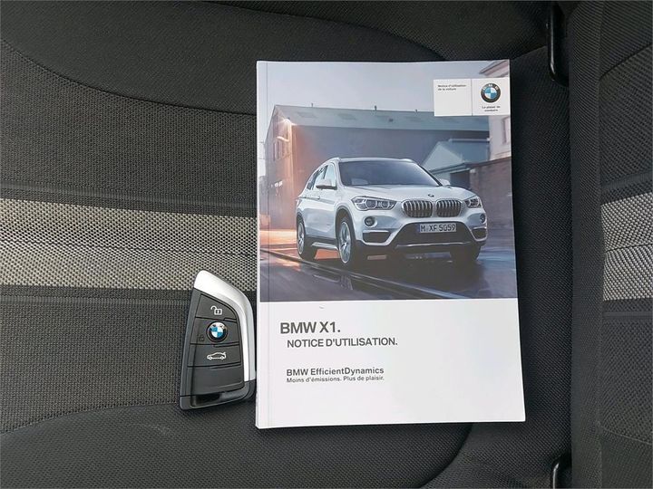 Photo 10 VIN: WBAHT510505J71462 - BMW X1 