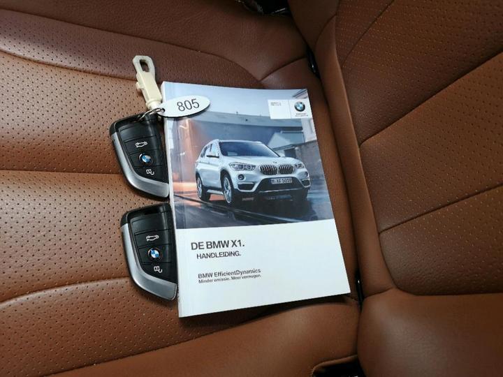 Photo 9 VIN: WBAHT510905F29729 - BMW X1 