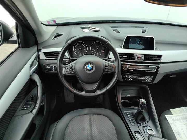 Photo 9 VIN: WBAHT510905J70640 - BMW X1 &#3915 