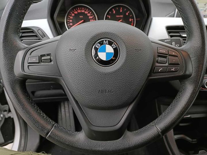 Photo 32 VIN: WBAHT710105J98489 - BMW X1 &#3915 