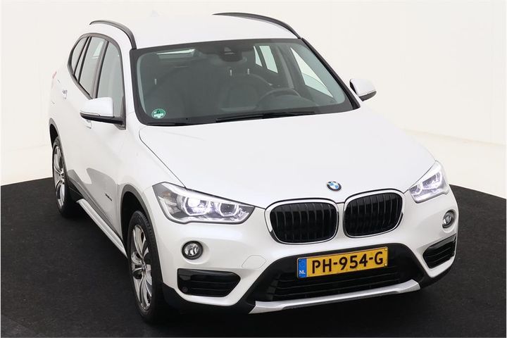 Photo 2 VIN: WBAHT710405J43633 - BMW X1 