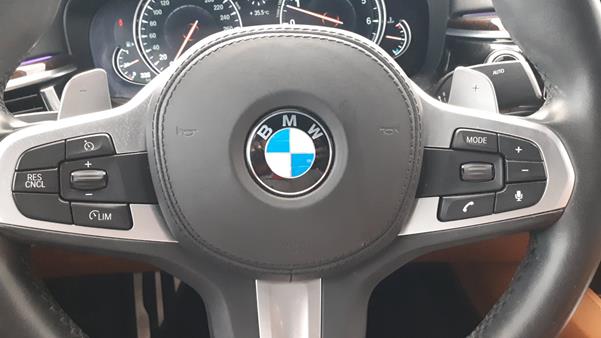 Photo 15 VIN: WBAJA5100HWA09447 - BMW 530I 