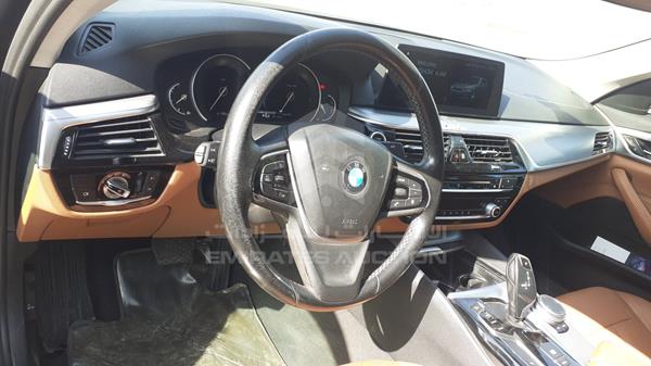 Photo 12 VIN: WBAJA5105JG876114 - BMW 530 