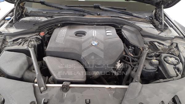 Photo 25 VIN: WBAJA5108JG876110 - BMW 530I 