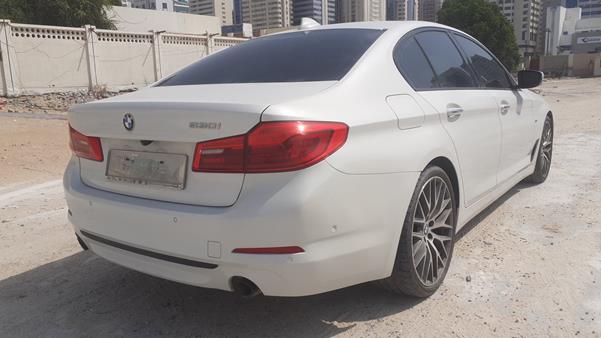 Photo 8 VIN: WBAJA510XHWA29124 - BMW 530I 