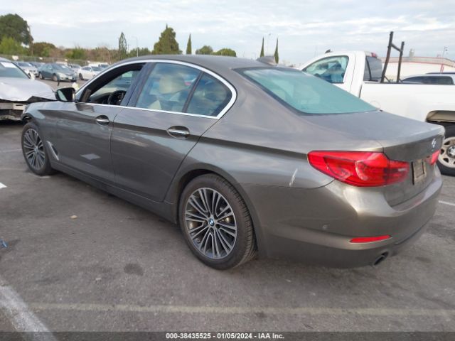 Photo 2 VIN: WBAJA5C33HG456191 - BMW 530I 