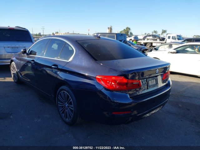 Photo 2 VIN: WBAJA5C33HG896105 - BMW 530I 