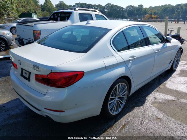 Photo 3 VIN: WBAJA5C34HG896274 - BMW 530I 